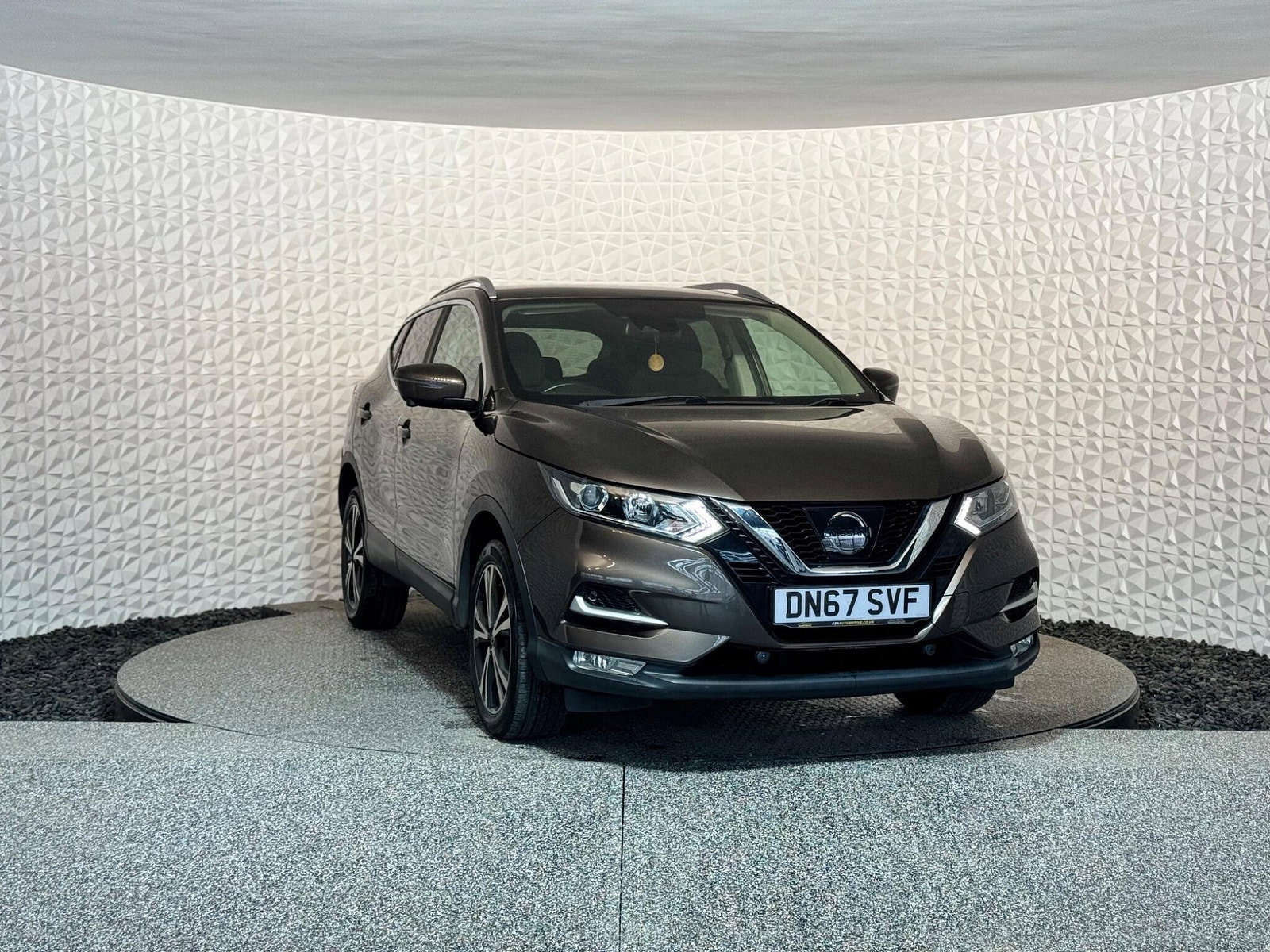 Nissan Qashqai 1.5 dCi N-Connecta Euro 6 (s/s) 5dr 5dr Manual 2017