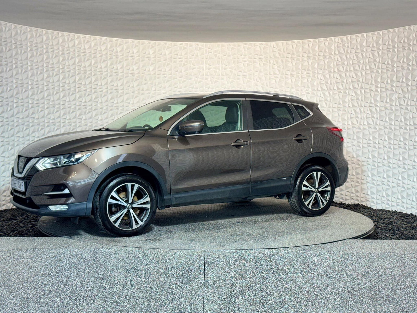 Nissan Qashqai 1.5 dCi N-Connecta Euro 6 (s/s) 5dr 5dr Manual 2017