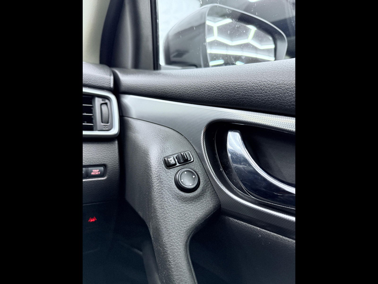 Nissan Qashqai 1.5 dCi N-Connecta Euro 6 (s/s) 5dr 5dr Manual 2017