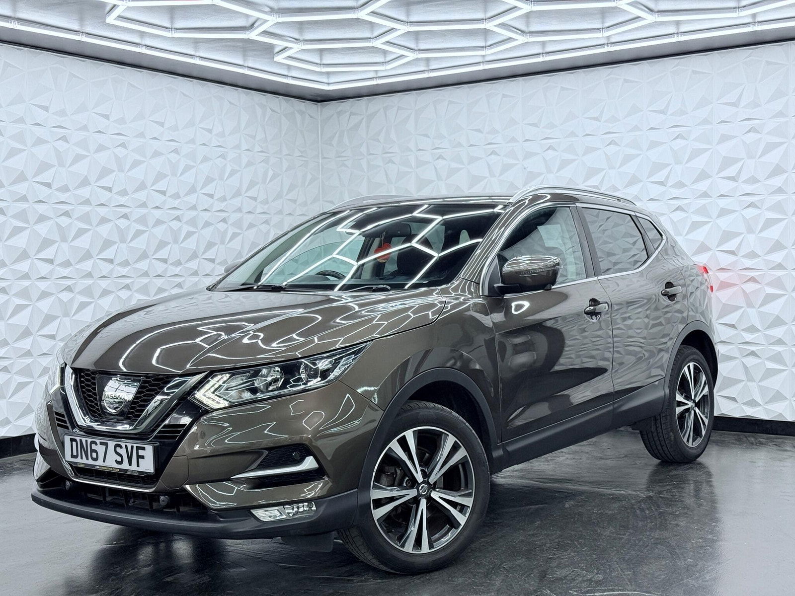 Nissan Qashqai 1.5 dCi N-Connecta Euro 6 (s/s) 5dr 5dr Manual 2017
