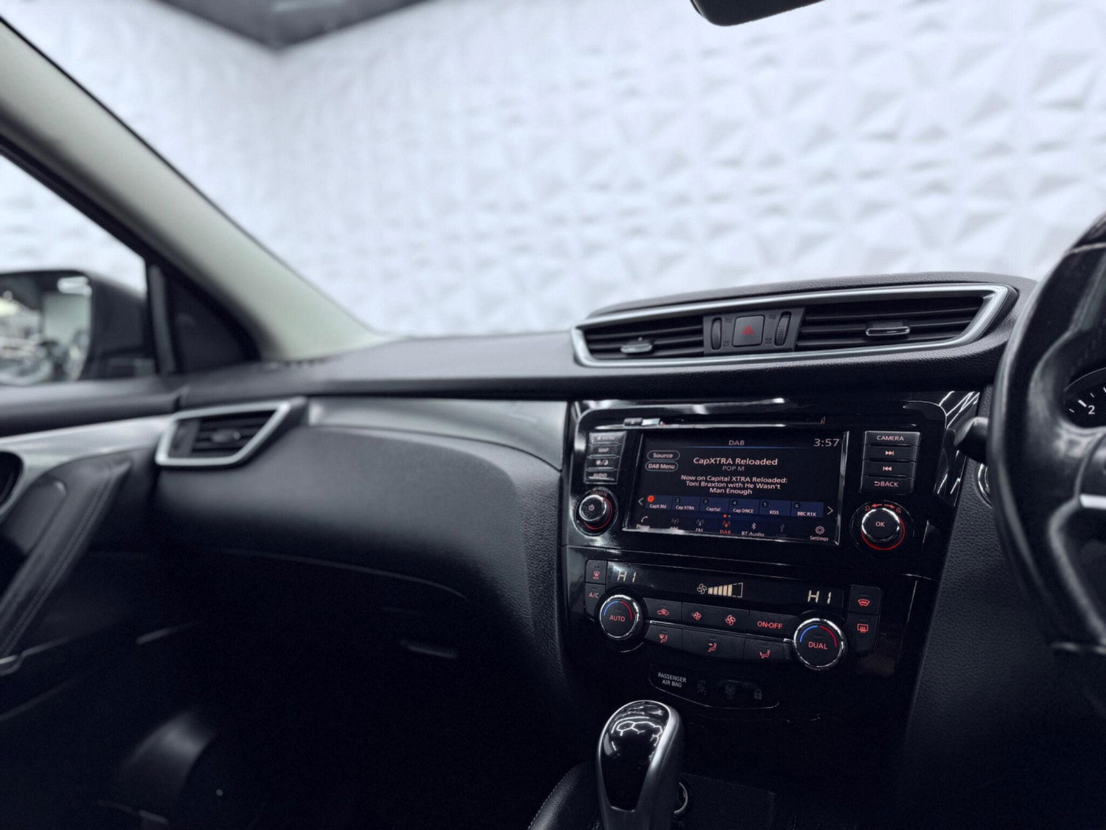 Nissan Qashqai 1.5 dCi Tekna DCT Auto Euro 6 (s/s) 5dr 5dr Automatic 2019