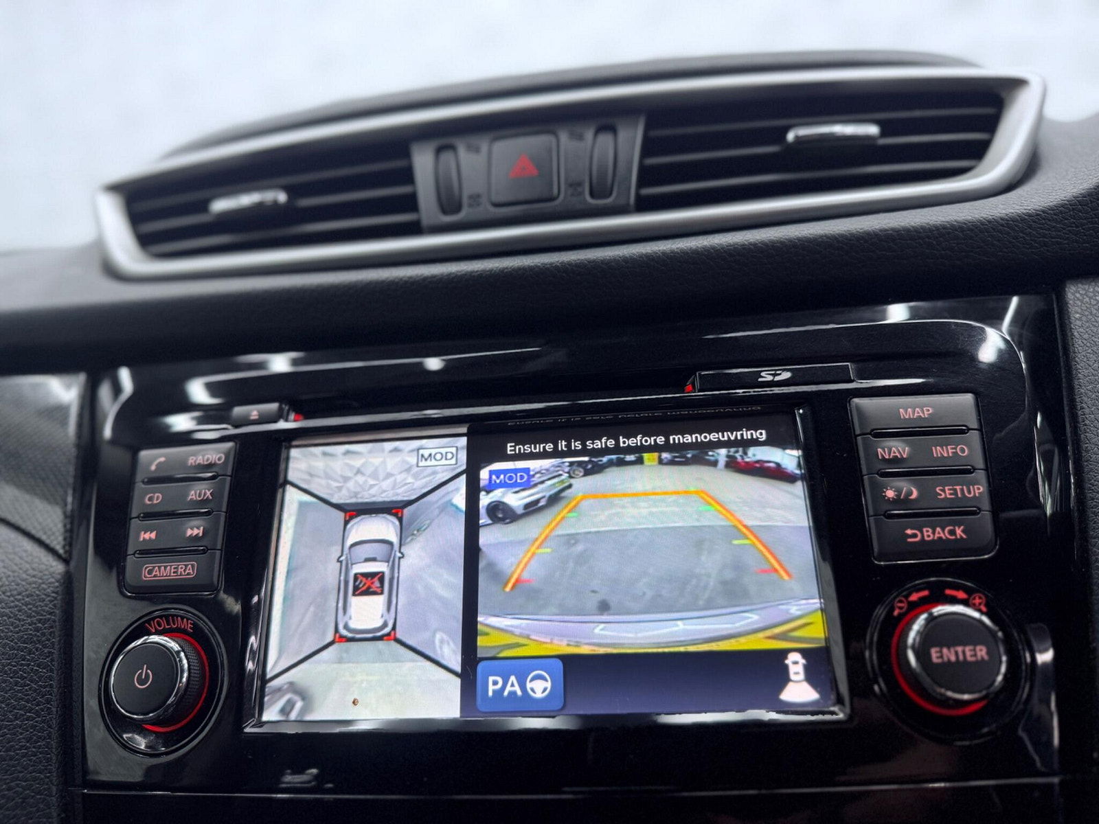 Nissan X-Trail 1.6 dCi Tekna 4WD Euro 5 (s/s) 5dr 5dr Manual 2014