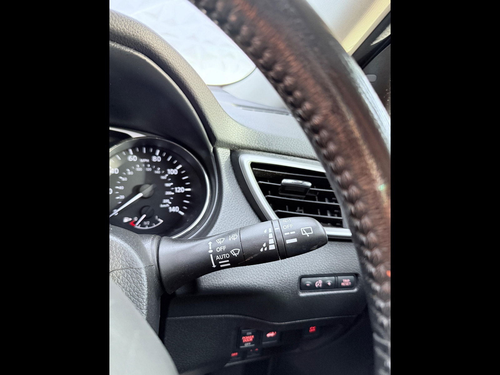 Nissan X-Trail 1.6 dCi Tekna 4WD Euro 5 (s/s) 5dr 5dr Manual 2014