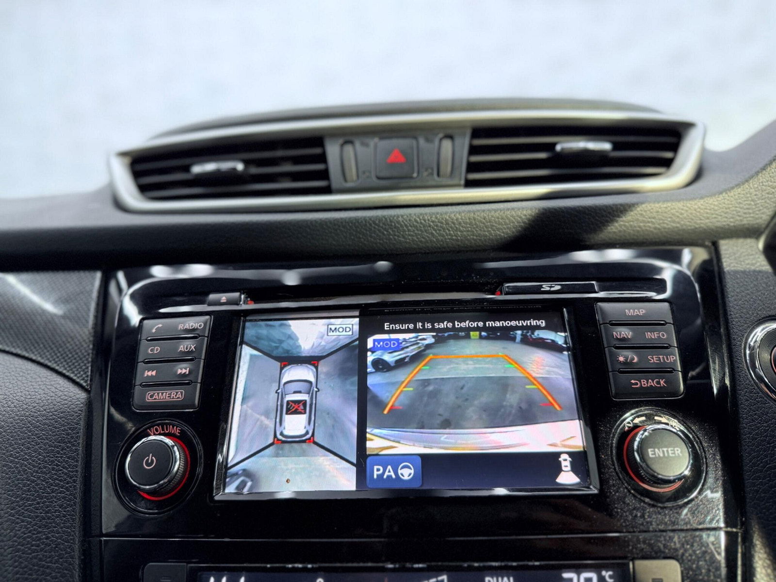 Nissan X-Trail 1.6 dCi Tekna 4WD Euro 5 (s/s) 5dr 5dr Manual 2014