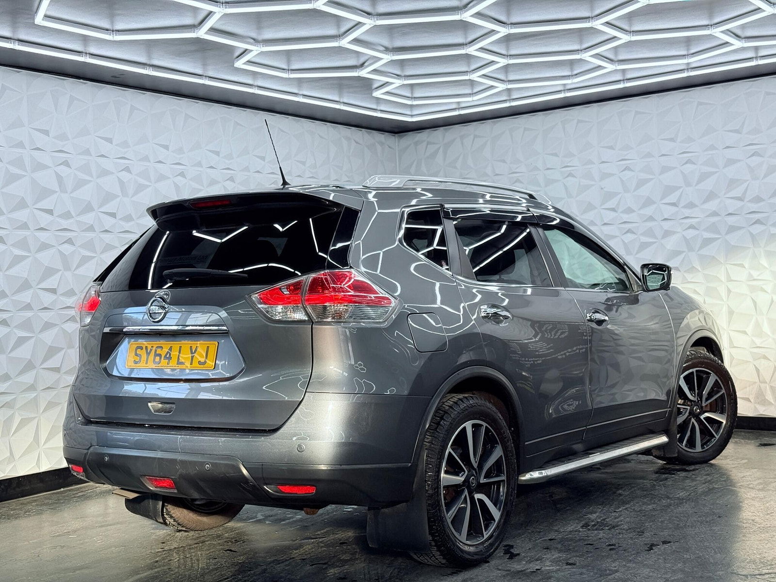 Nissan X-Trail 1.6 dCi Tekna 4WD Euro 5 (s/s) 5dr 5dr Manual 2014