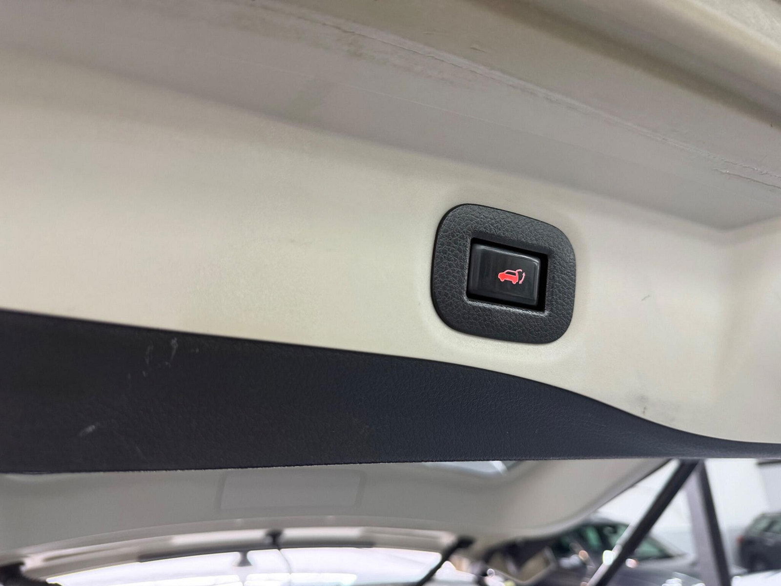 Nissan X-Trail 1.6 dCi Tekna 4WD Euro 6 (s/s) 5dr 5dr Manual 2017