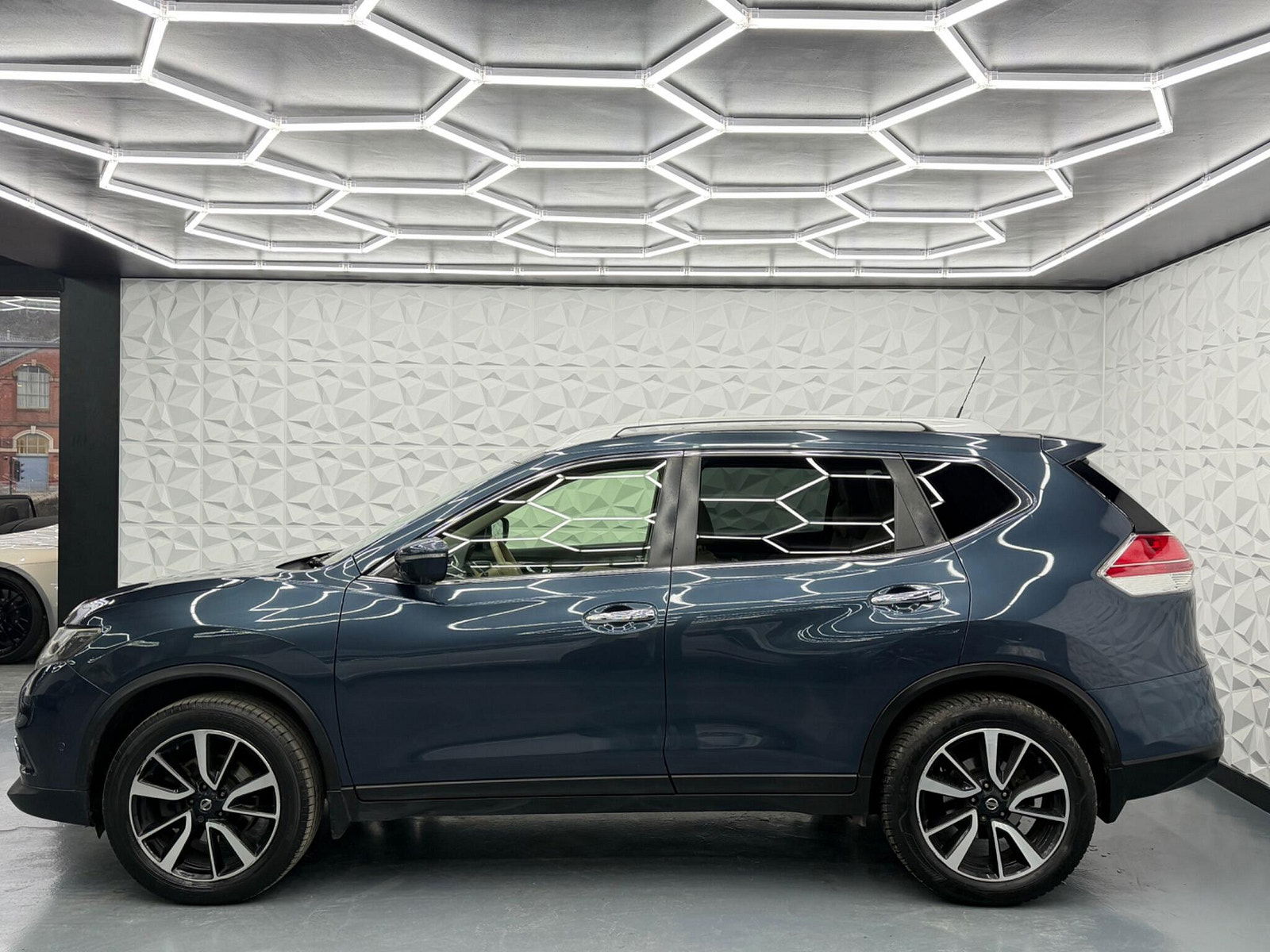 Nissan X-Trail 1.6 dCi Tekna XTRON Euro 6 (s/s) 5dr 5dr Automatic 2016