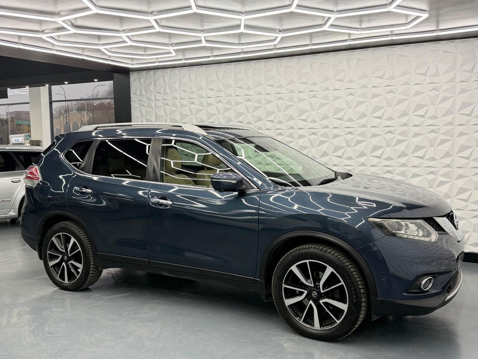 Nissan X-Trail 1.6 dCi Tekna XTRON Euro 6 (s/s) 5dr 5dr Automatic 2016