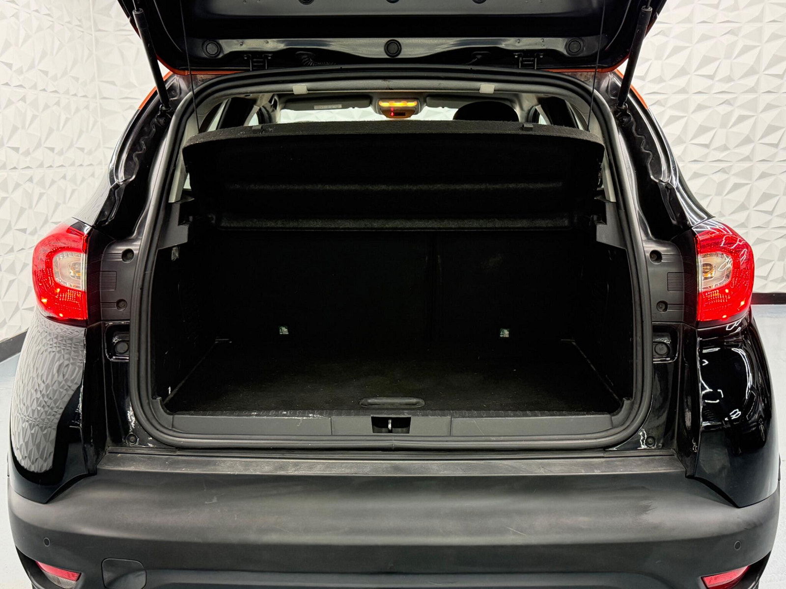 Renault Captur 1.5 dCi ENERGY Dynamique S MediaNav Euro 5 (s/s) 5dr 5dr Manual 2015