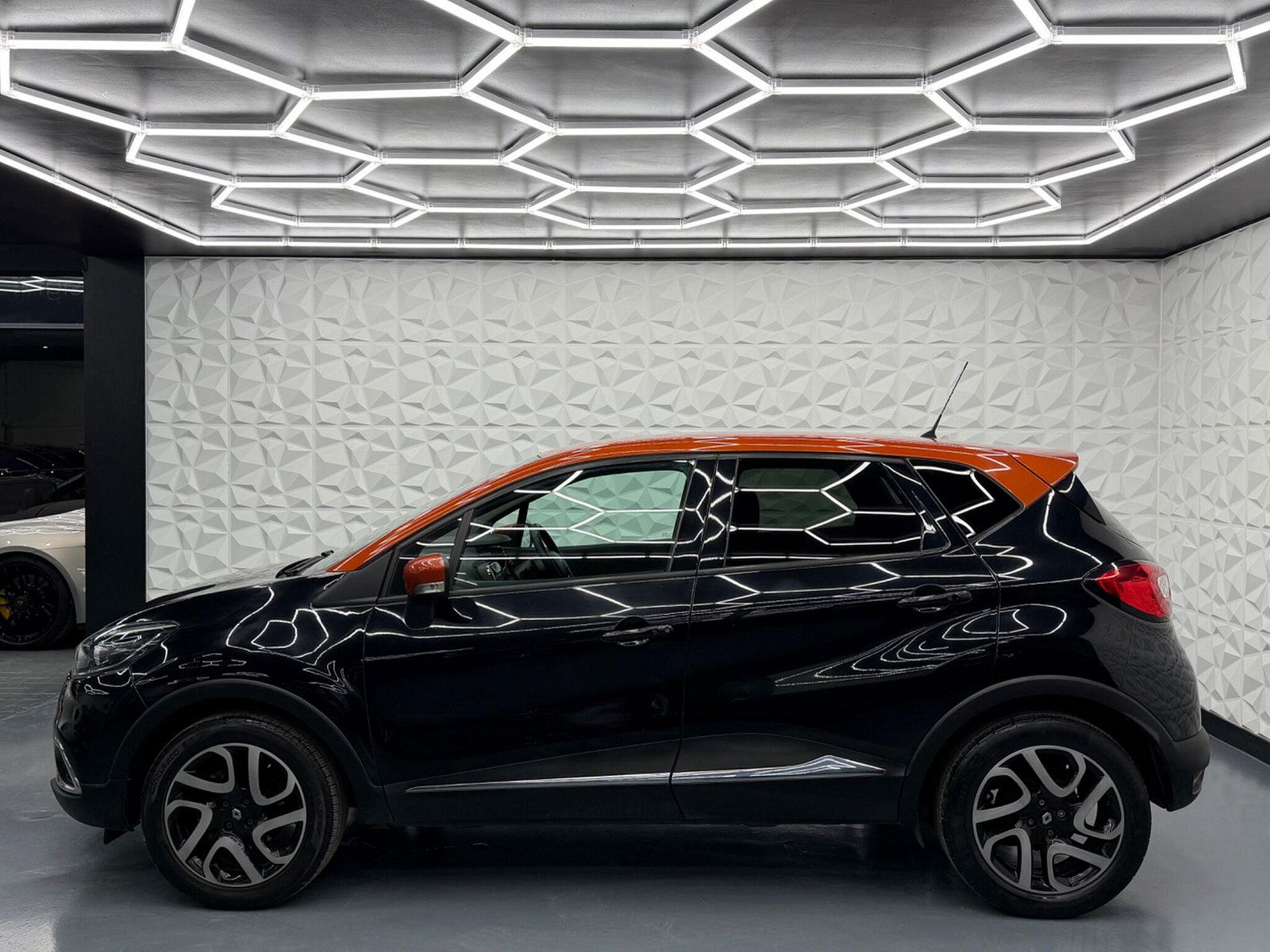 Renault Captur 1.5 dCi ENERGY Dynamique S MediaNav Euro 5 (s/s) 5dr 5dr Manual 2015