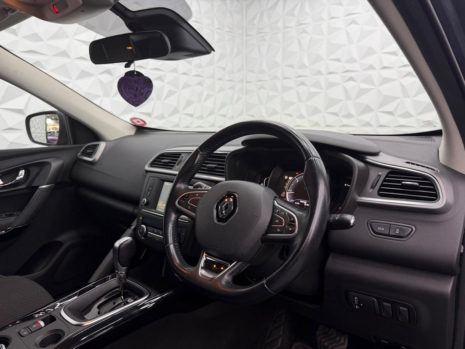 Renault Kadjar 1.5 dCi Dynamique Nav EDC Euro 6 (s/s) 5dr 5dr Automatic 2017