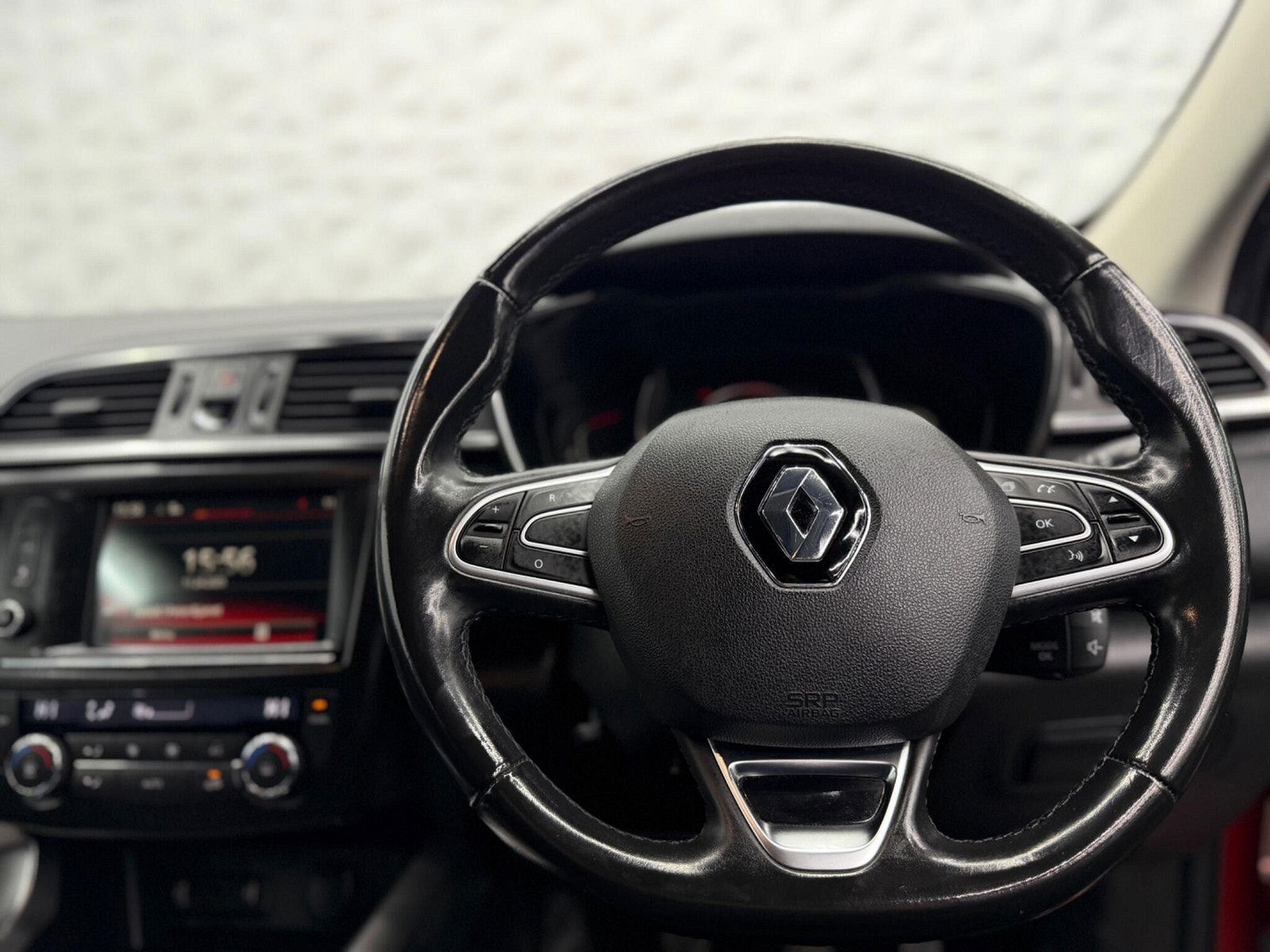 Renault Kadjar 1.5 dCi Signature Nav Euro 6 (s/s) 5dr 5dr Manual 2016