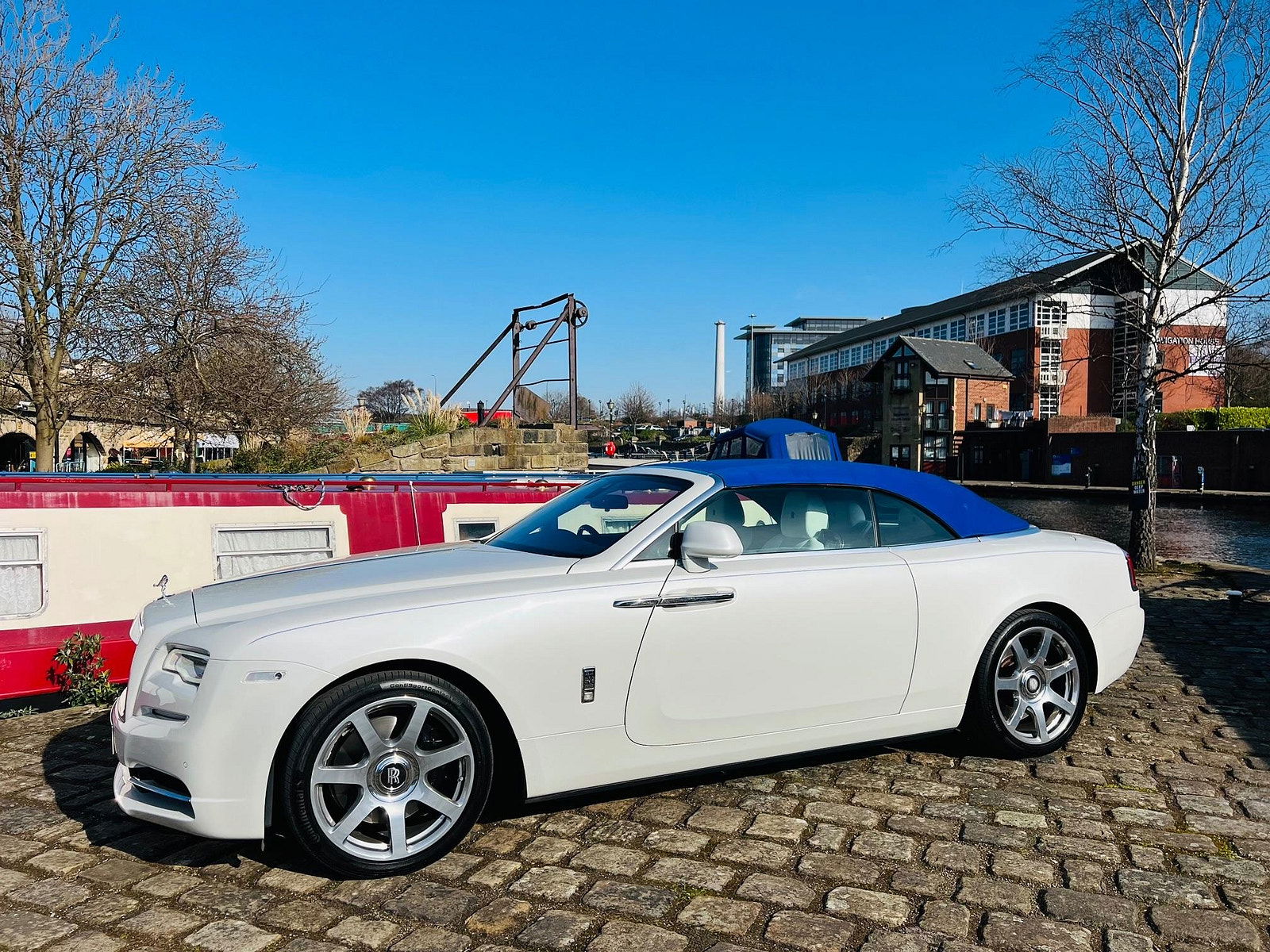 Rolls-Royce Dawn 6.6 V12 Auto Euro 6 2dr 2dr Automatic 2017