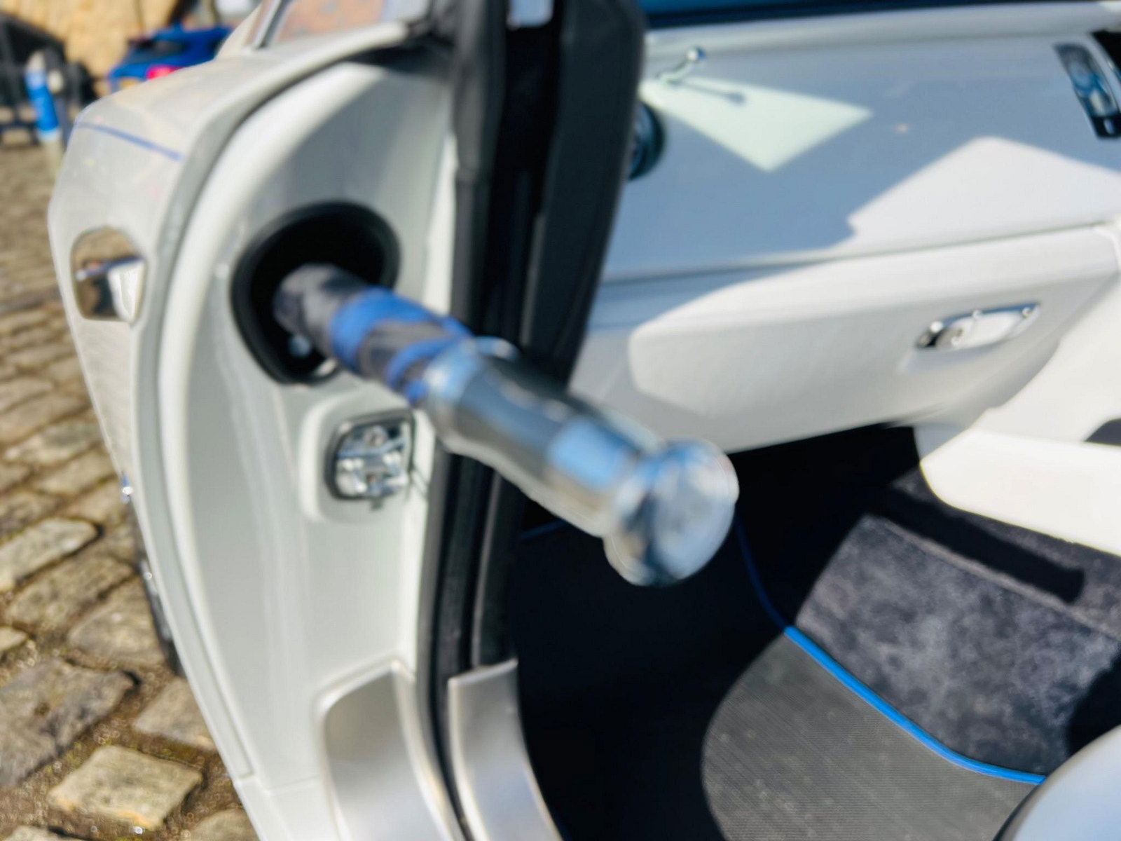 Rolls-Royce Dawn 6.6 V12 Auto Euro 6 2dr 2dr Automatic 2017