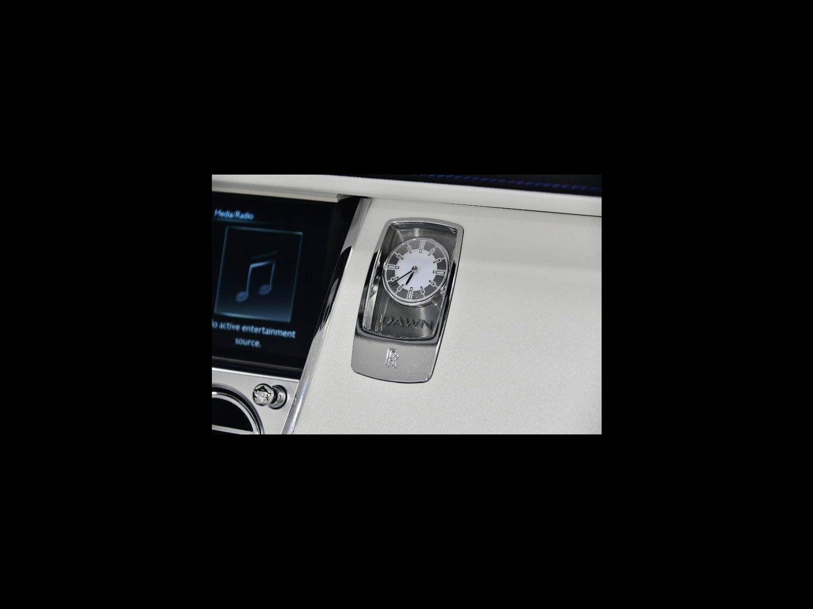 Rolls-Royce Dawn 6.6 V12 Auto Euro 6 2dr 2dr Automatic 2017