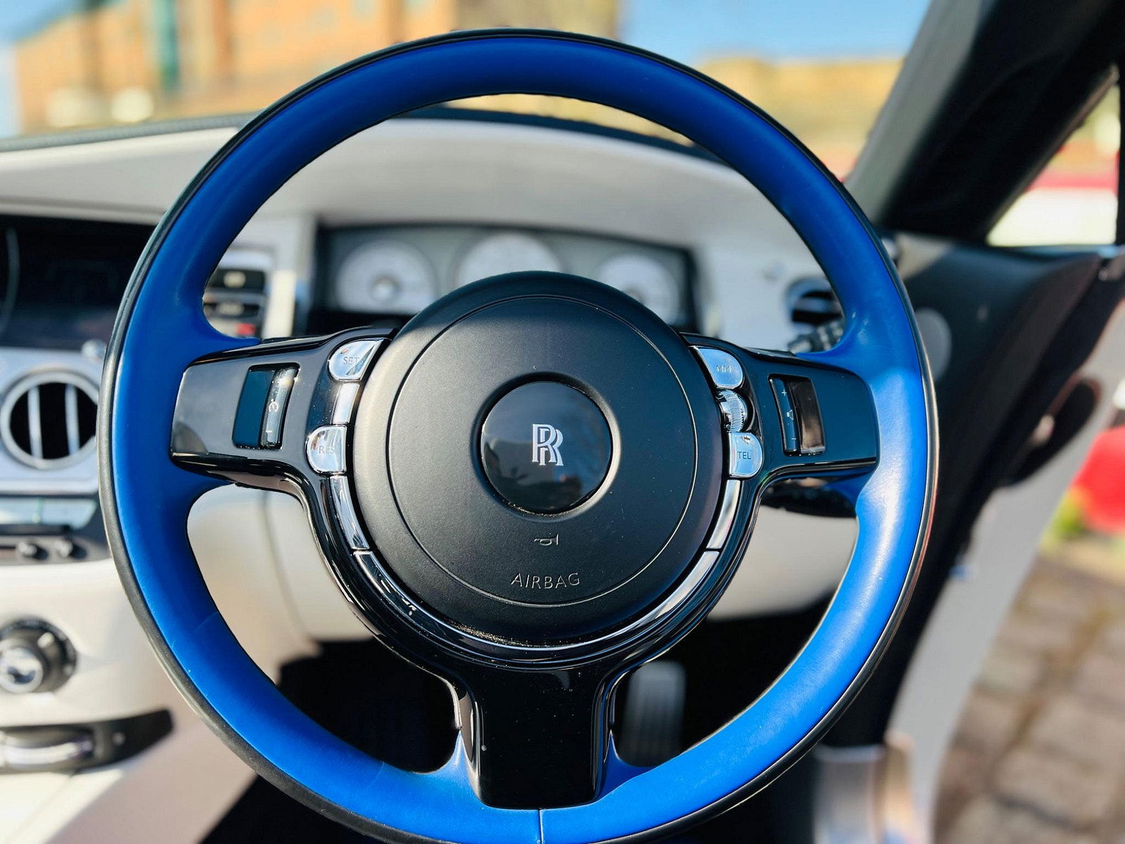 Rolls-Royce Dawn 6.6 V12 Auto Euro 6 2dr 2dr Automatic 2017