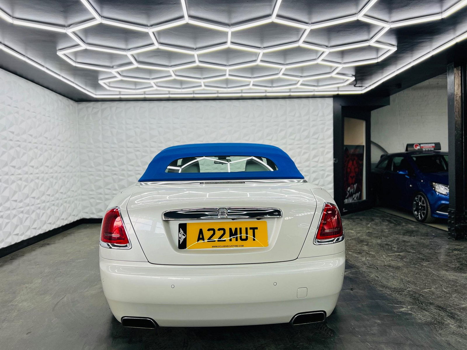 Rolls-Royce Dawn 6.6 V12 Auto Euro 6 2dr 2dr Automatic 2017