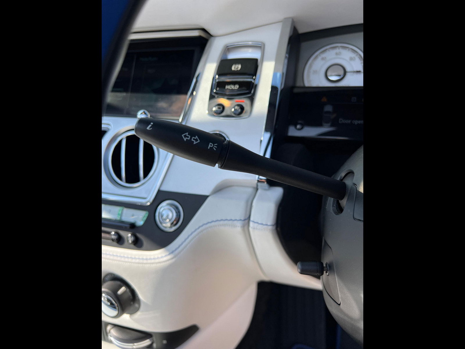 Rolls-Royce Dawn 6.6 V12 Auto Euro 6 2dr 2dr Automatic 2017