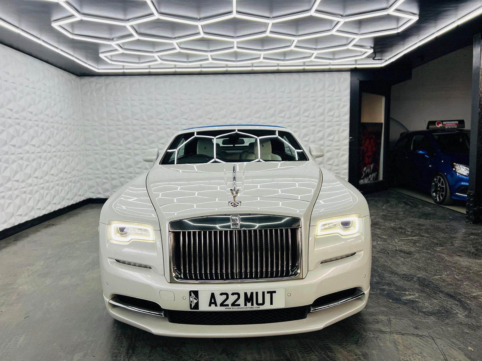 Rolls-Royce Dawn 6.6 V12 Auto Euro 6 2dr 2dr Automatic 2017