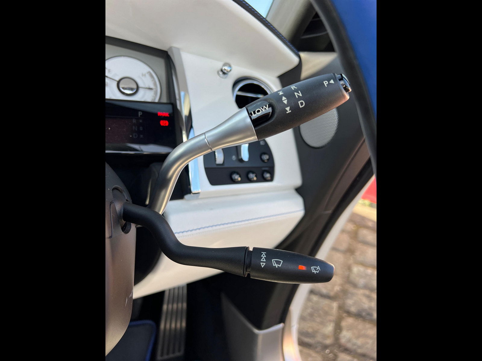 Rolls-Royce Dawn 6.6 V12 Auto Euro 6 2dr 2dr Automatic 2017