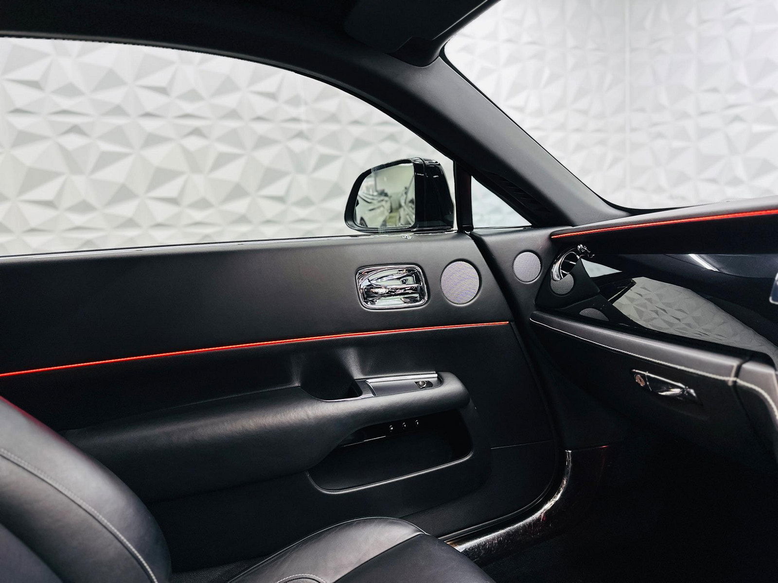 Rolls-Royce Wraith 6.6 V12 Auto Euro 6 2dr 2dr Automatic 2014