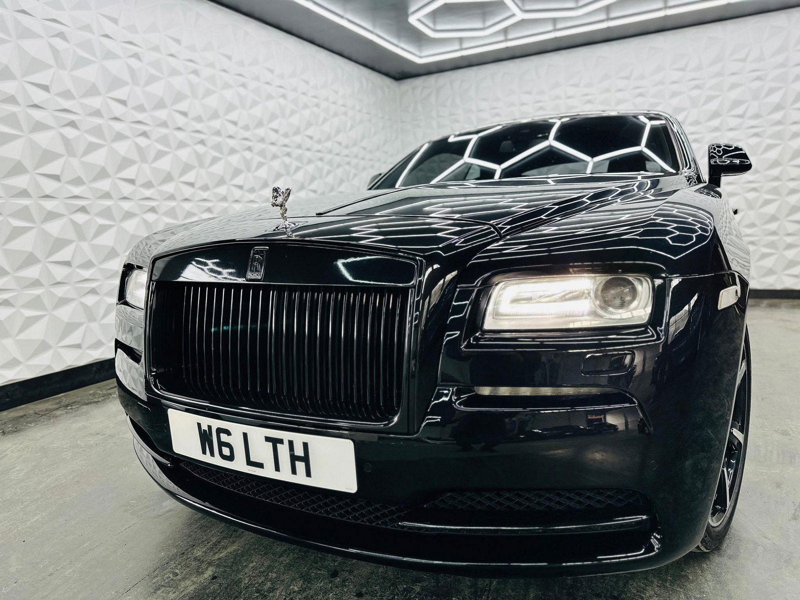 Rolls-Royce Wraith 6.6 V12 Auto Euro 6 2dr 2dr Automatic 2014