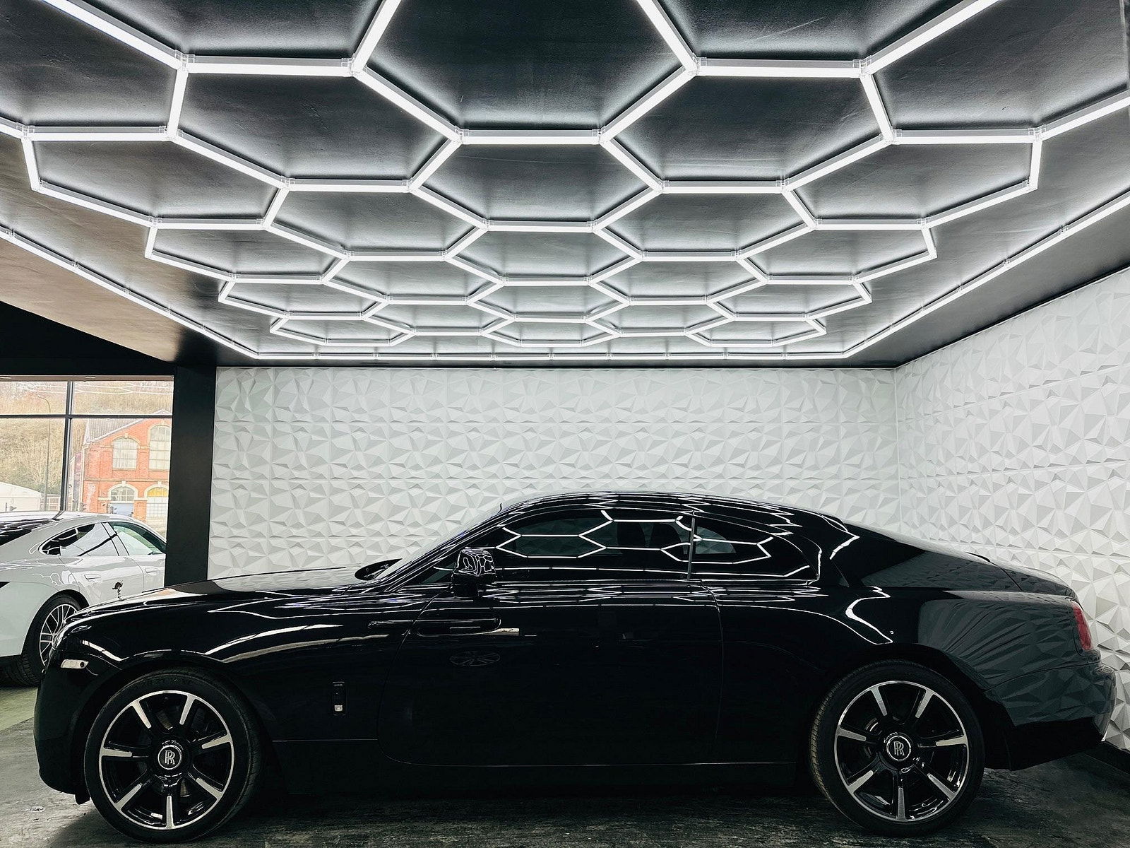 Rolls-Royce Wraith 6.6 V12 Auto Euro 6 2dr 2dr Automatic 2014