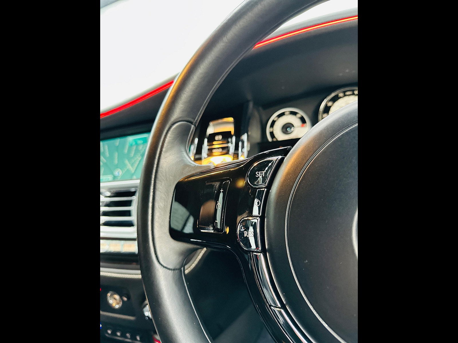 Rolls-Royce Wraith 6.6 V12 Auto Euro 6 2dr 2dr Automatic 2014