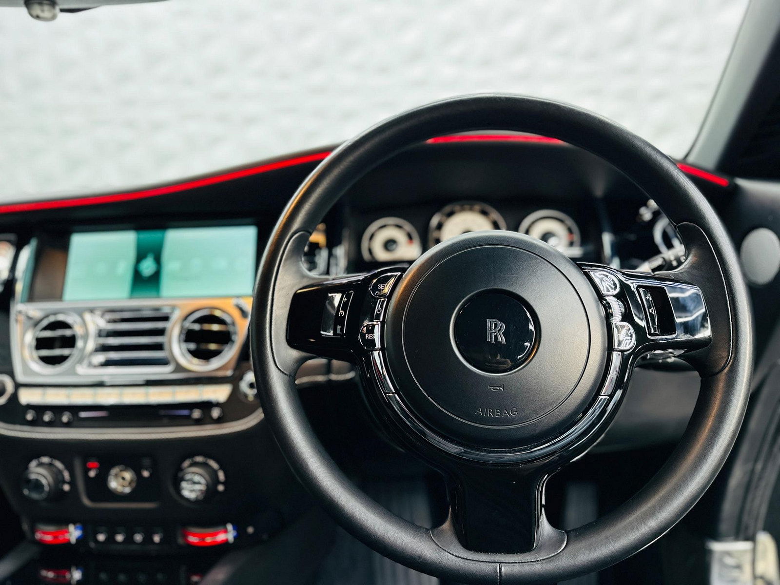 Rolls-Royce Wraith 6.6 V12 Auto Euro 6 2dr 2dr Automatic 2014