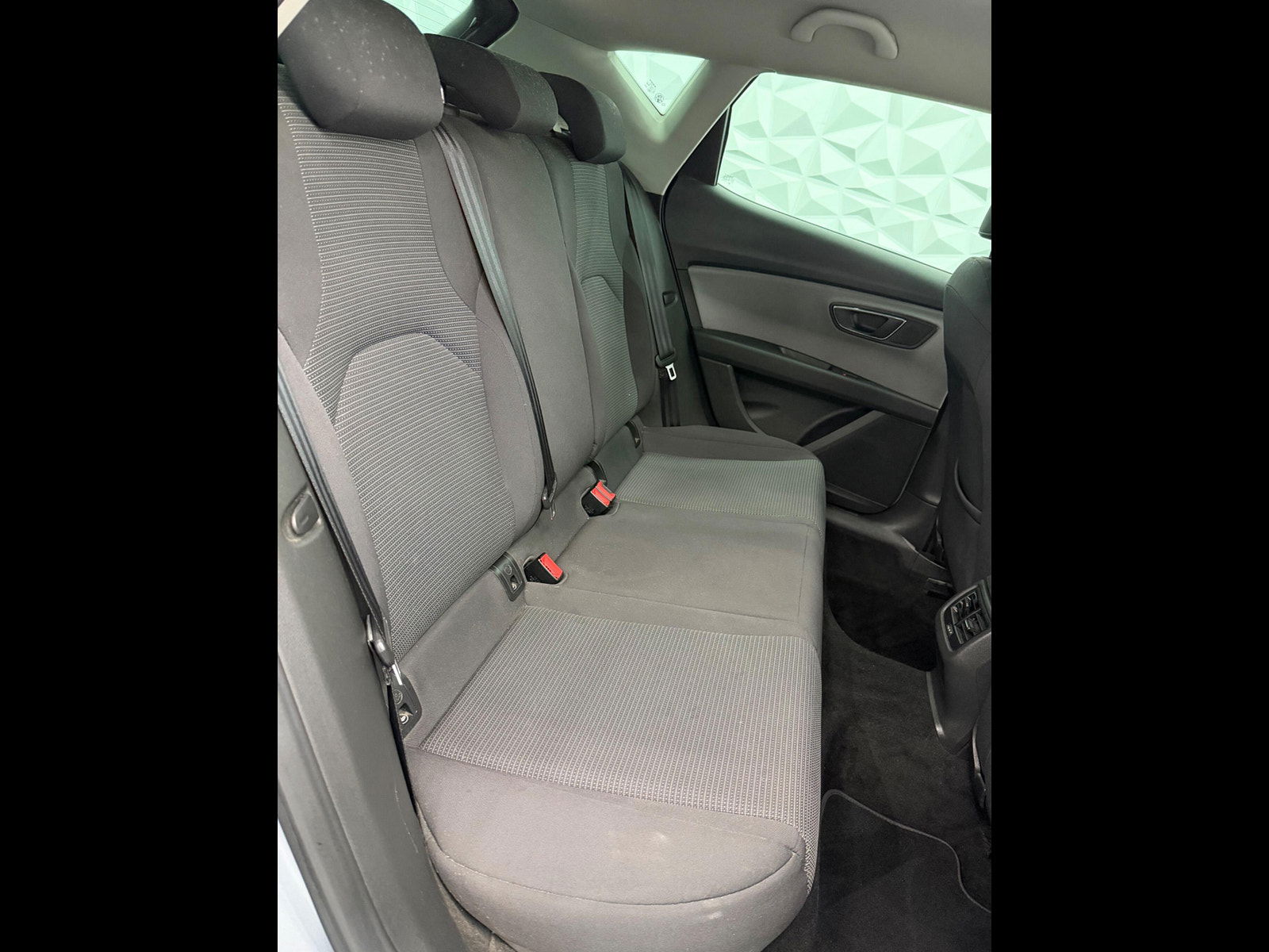 Seat Leon 1.6 TDI SE Dynamic Technology Euro 6 (s/s) 5dr 5dr Manual 2018