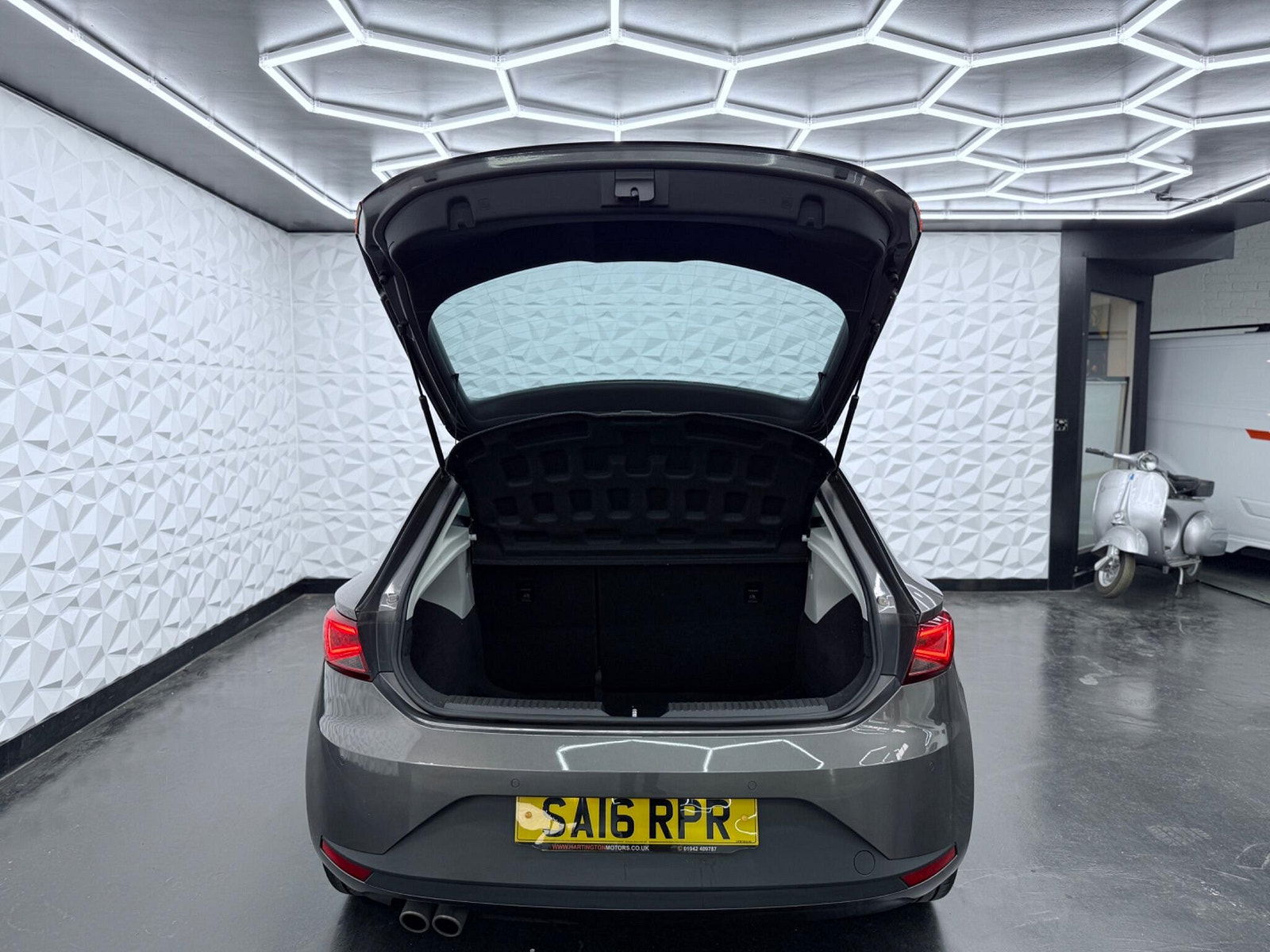 Seat Leon 2.0 TDI FR Sport Coupe Euro 6 (s/s) 3dr 3dr Manual 2016