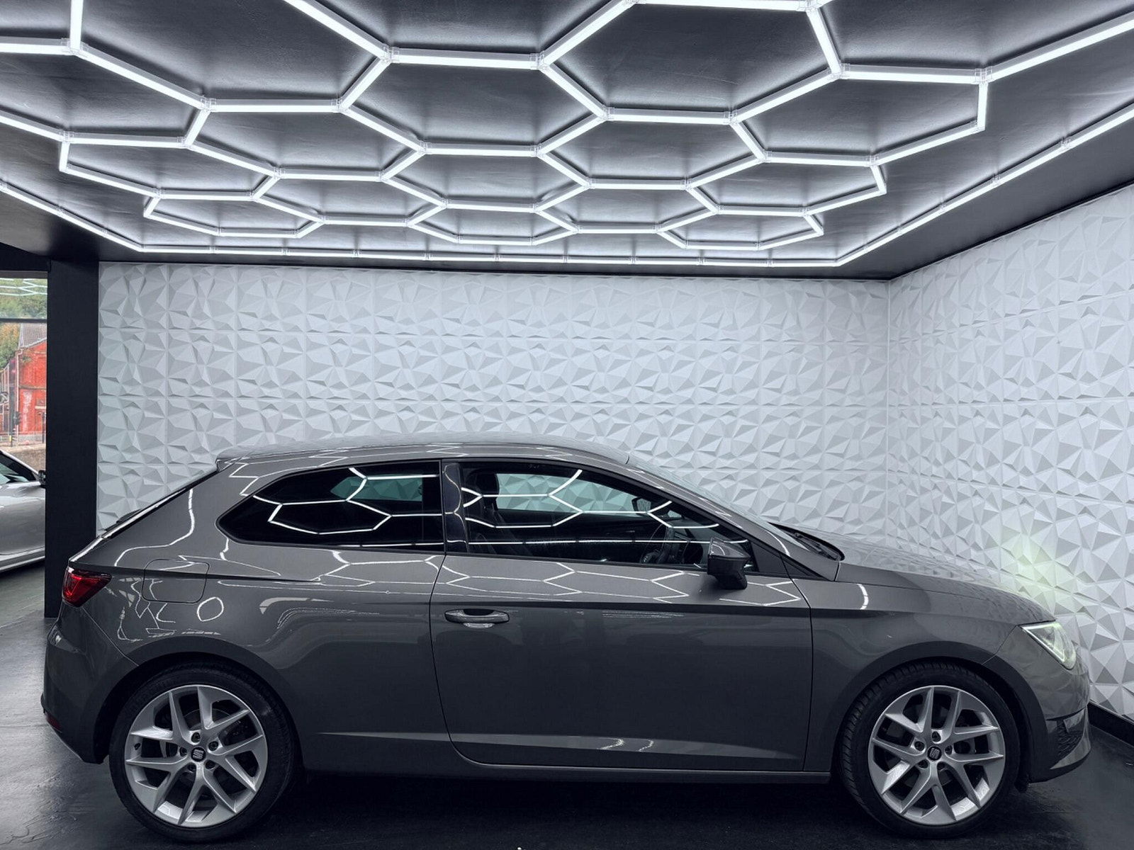 Seat Leon 2.0 TDI FR Sport Coupe Euro 6 (s/s) 3dr 3dr Manual 2016