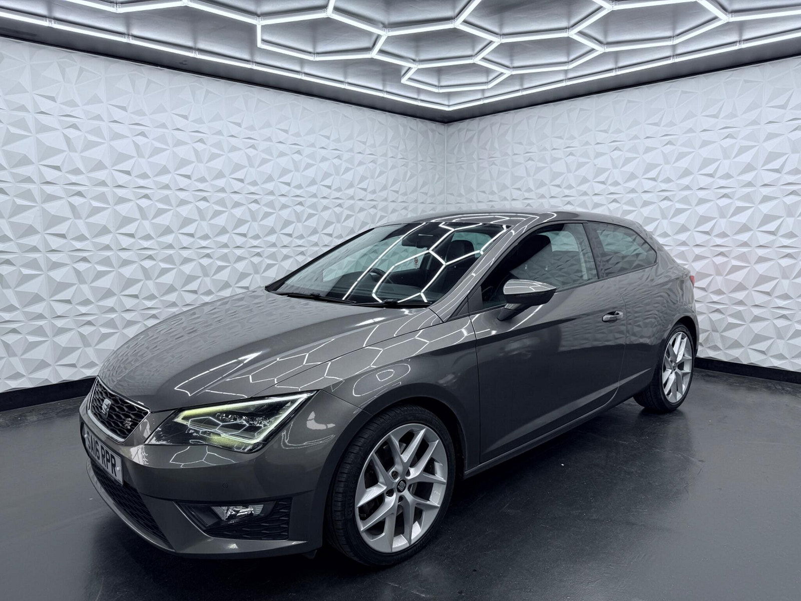 Seat Leon 2.0 TDI FR Sport Coupe Euro 6 (s/s) 3dr 3dr Manual 2016