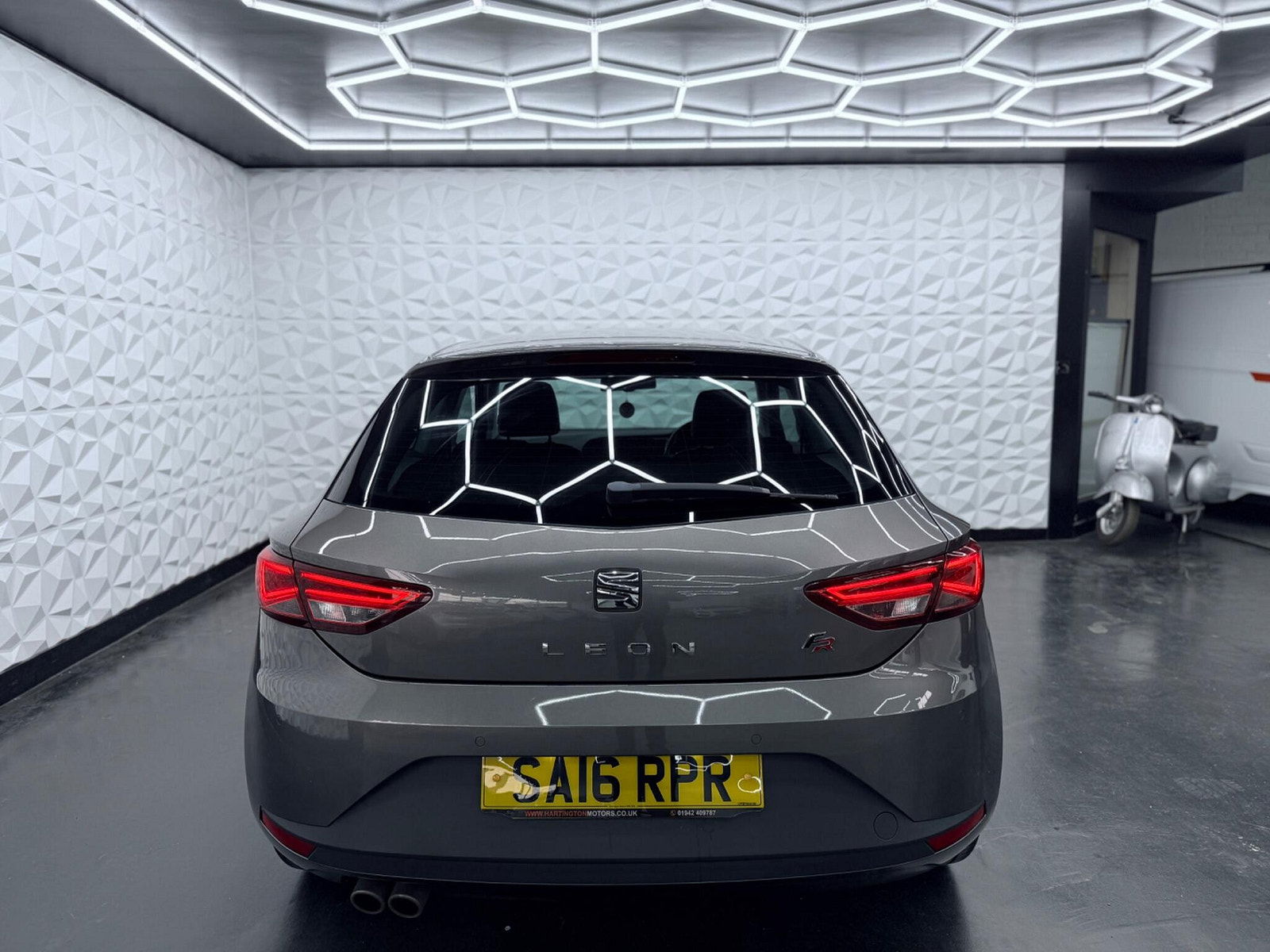 Seat Leon 2.0 TDI FR Sport Coupe Euro 6 (s/s) 3dr 3dr Manual 2016