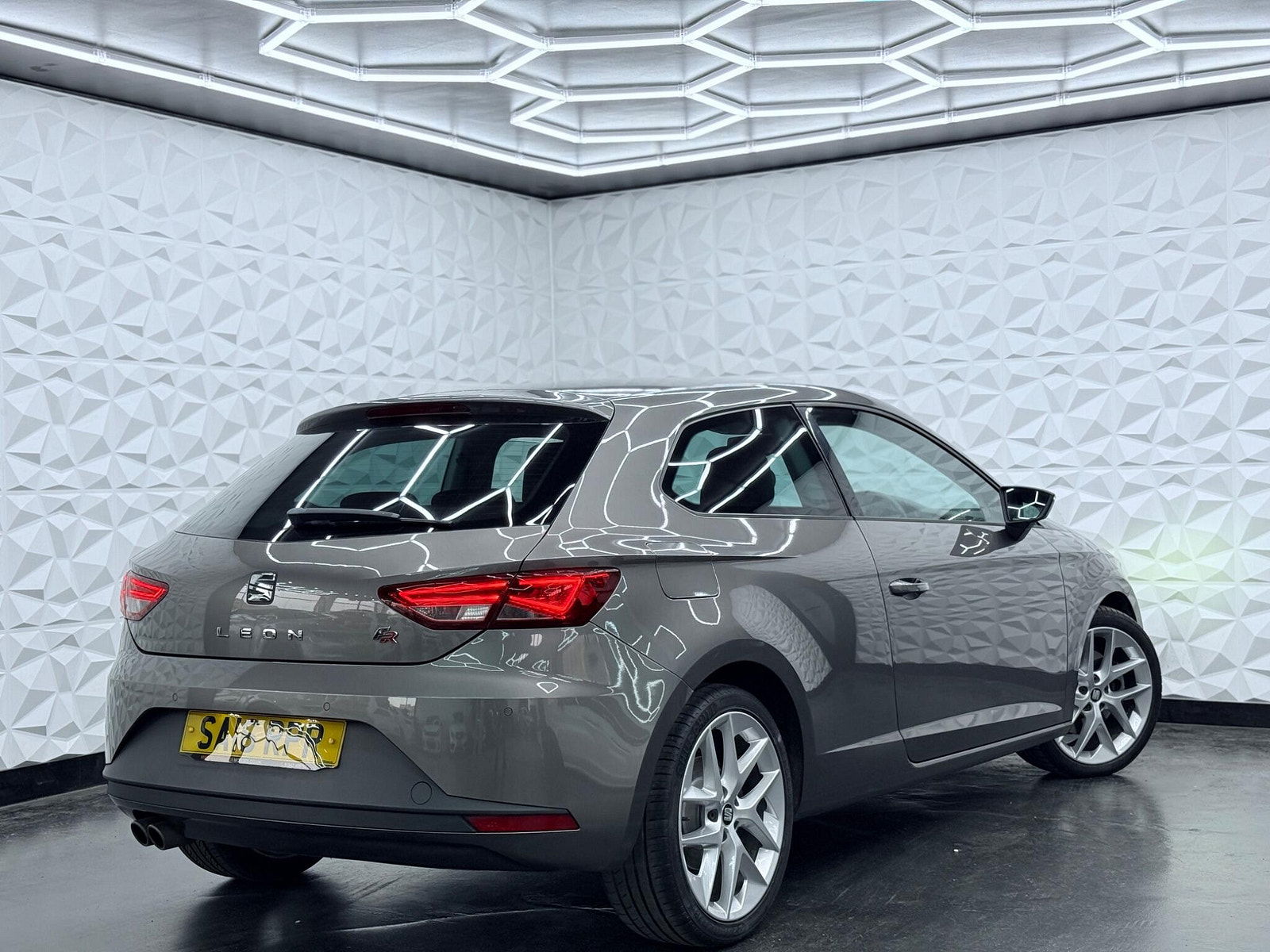 Seat Leon 2.0 TDI FR Sport Coupe Euro 6 (s/s) 3dr 3dr Manual 2016