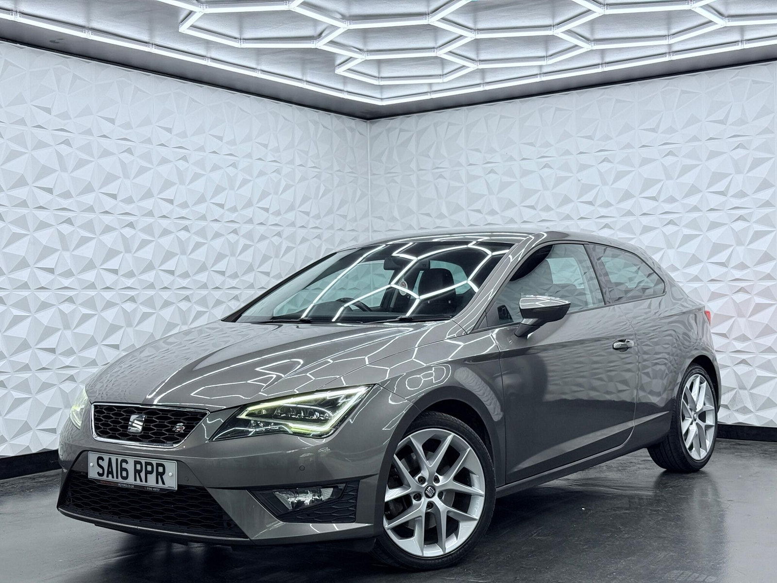 Seat Leon 2.0 TDI FR Sport Coupe Euro 6 (s/s) 3dr 3dr Manual 2016