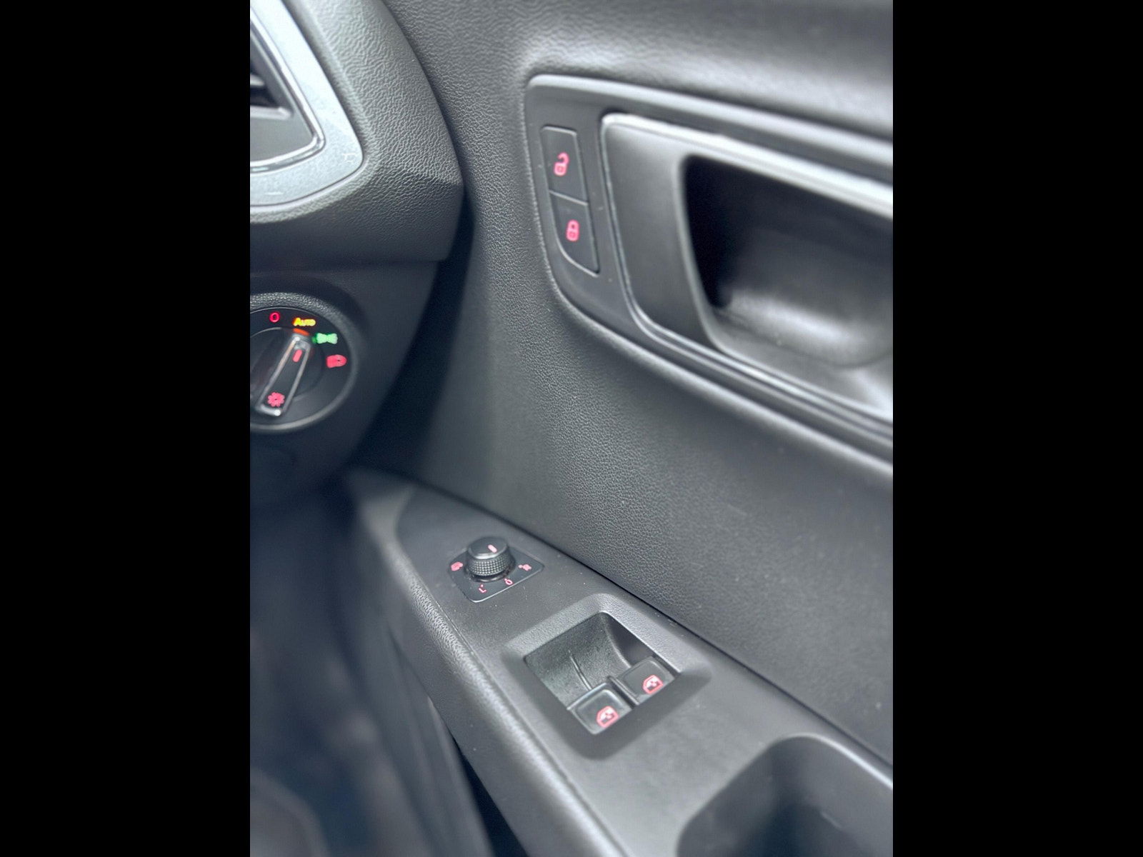 Seat Leon 2.0 TDI FR Sport Coupe Euro 6 (s/s) 3dr 3dr Manual 2016