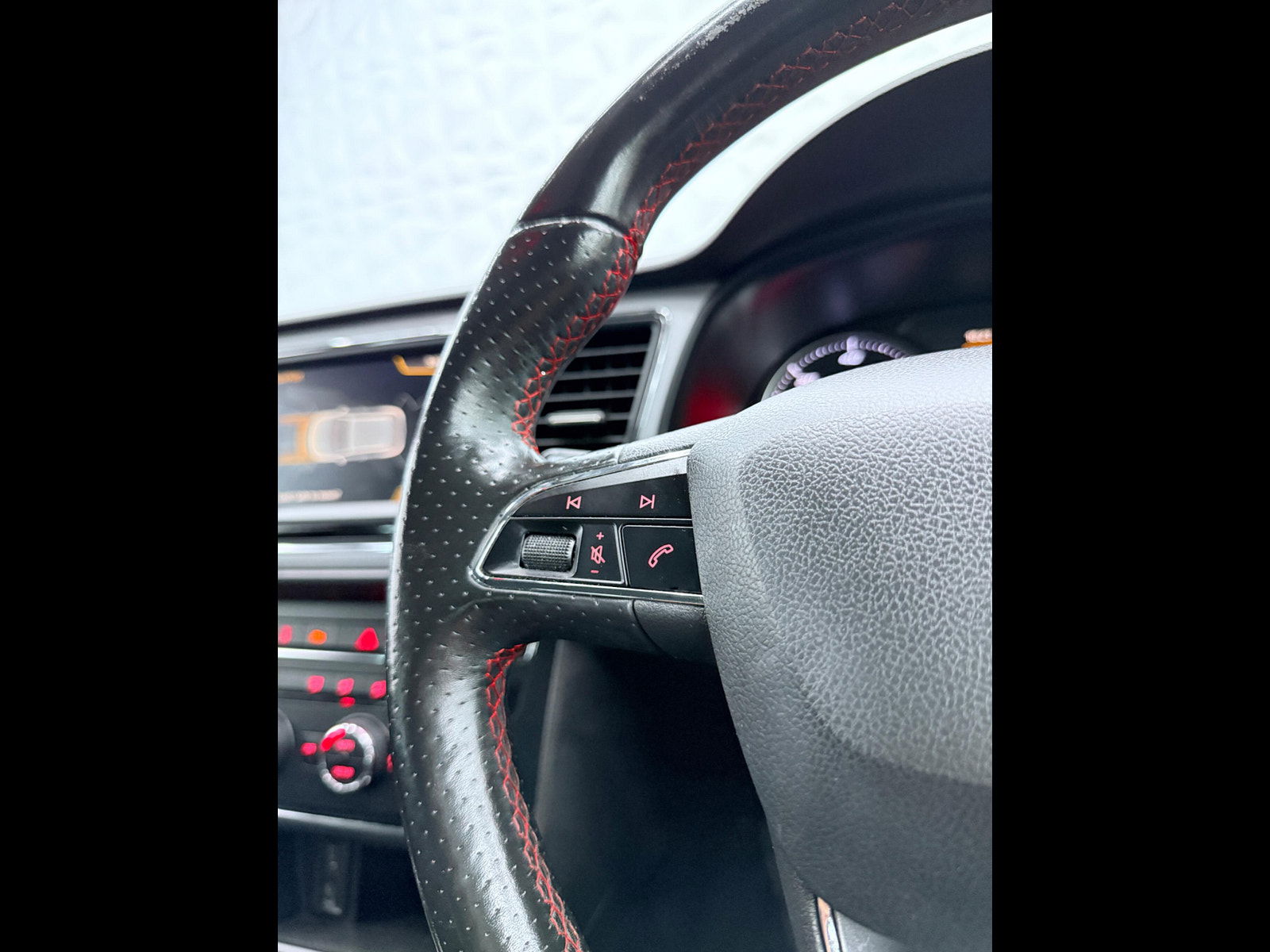 Seat Leon 2.0 TDI FR Sport Coupe Euro 6 (s/s) 3dr 3dr Manual 2016