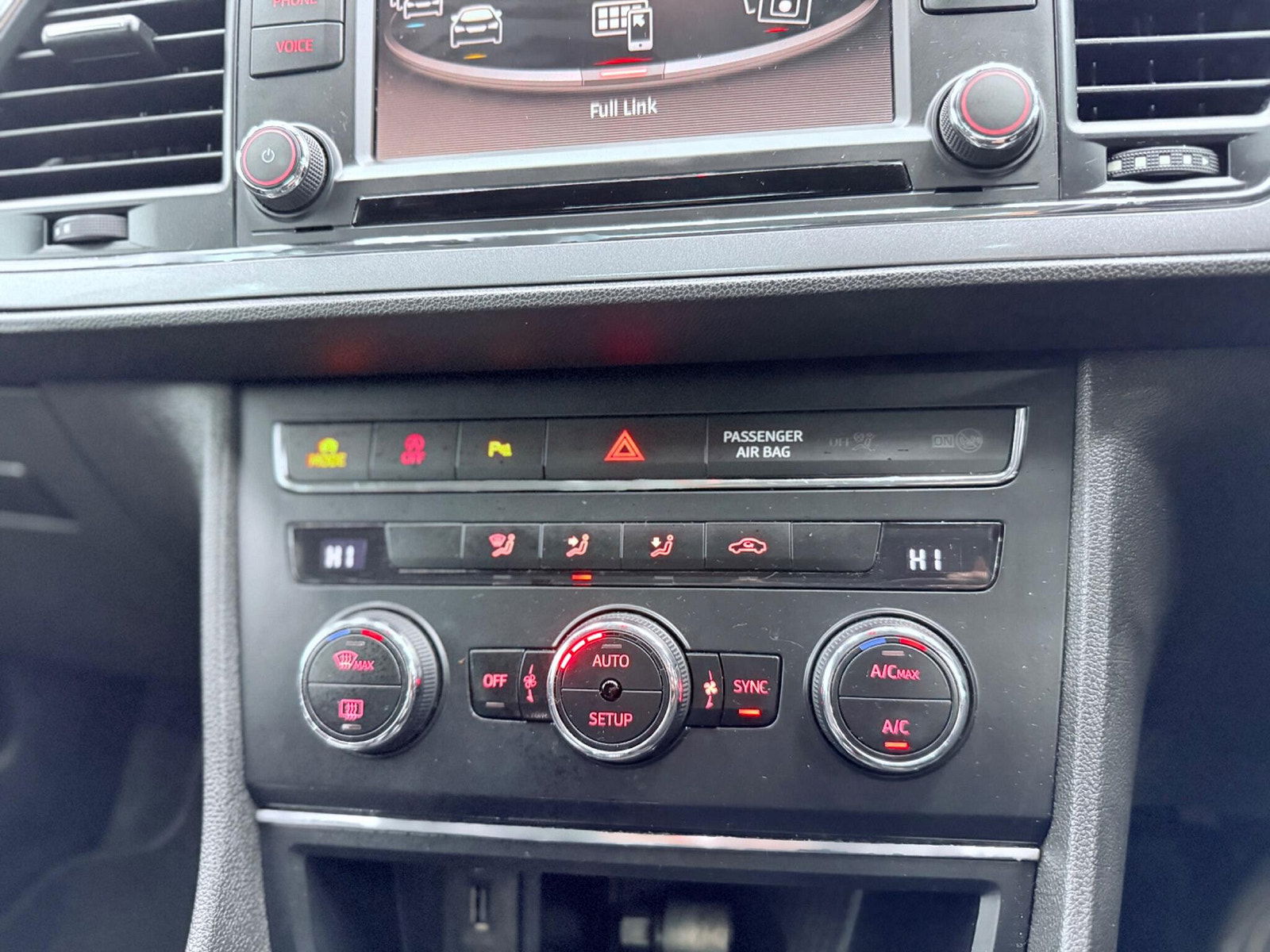 Seat Leon 2.0 TDI FR Sport Coupe Euro 6 (s/s) 3dr 3dr Manual 2016