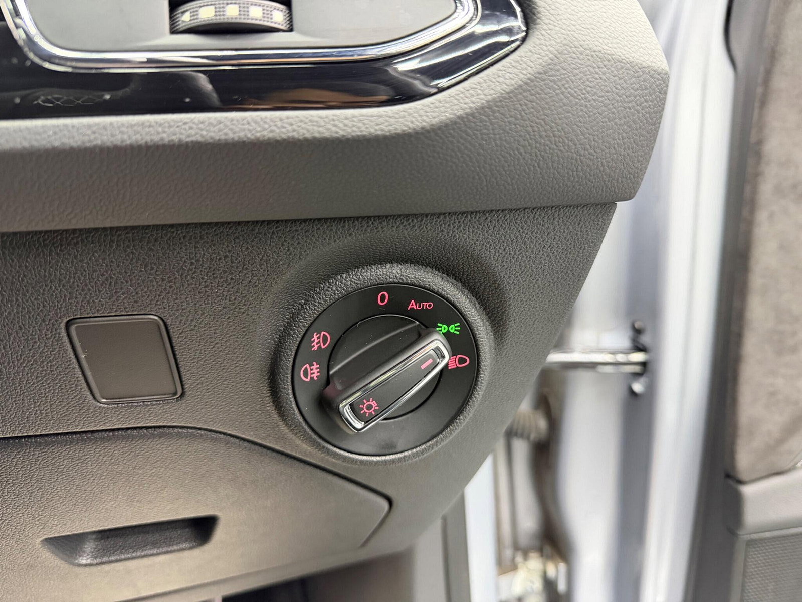 Seat Leon 2.0 TSI Cupra 300 ST Euro 6 (s/s) 5dr 5dr Manual 2018