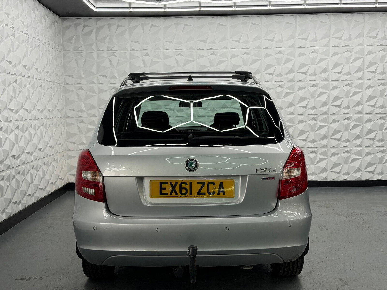 Skoda Fabia 1.6 TDI Elegance Euro 5 5dr 5dr Manual 2011