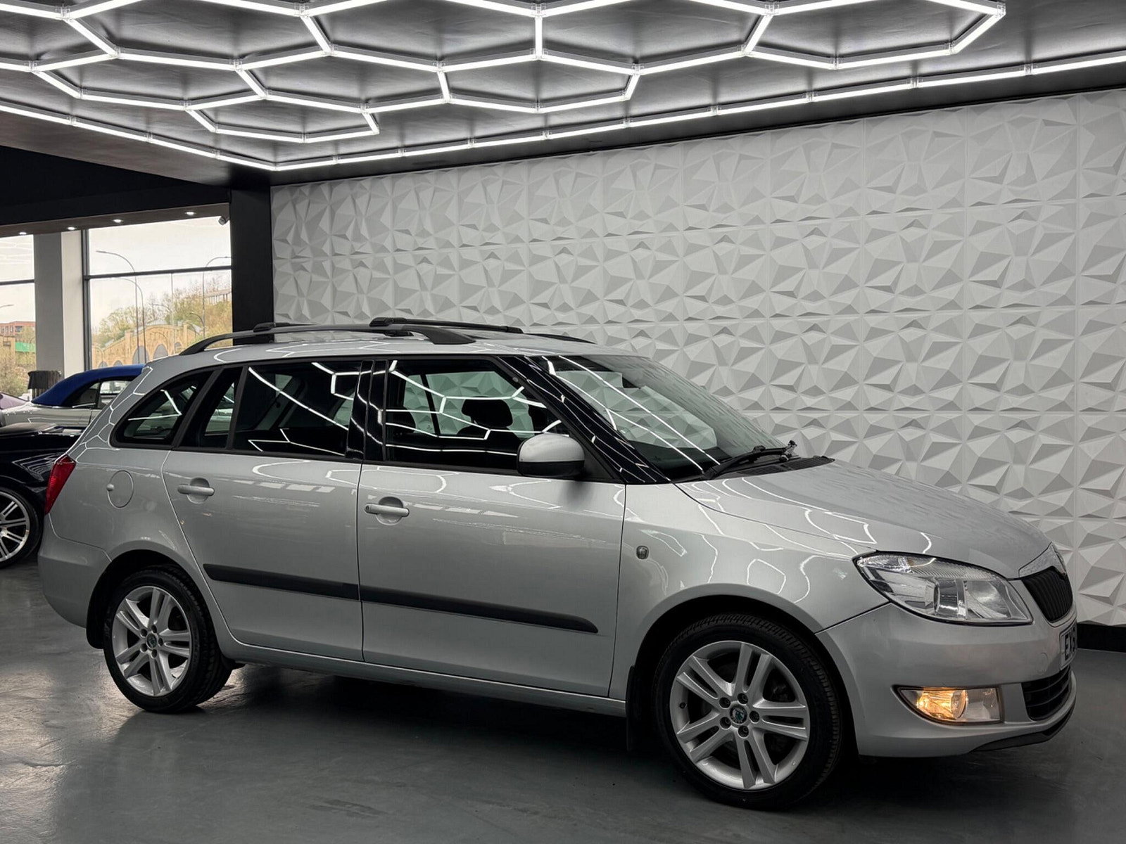 Skoda Fabia 1.6 TDI Elegance Euro 5 5dr 5dr Manual 2011
