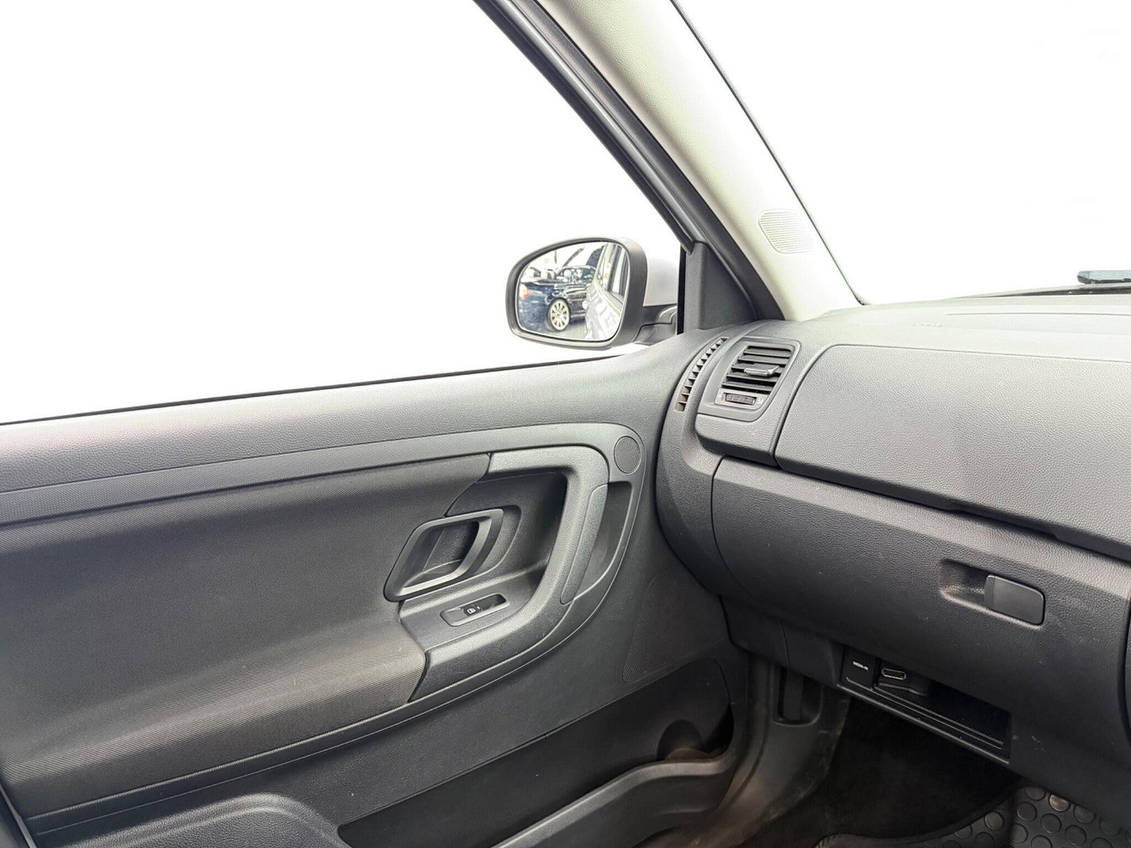 Skoda Fabia 1.6 TDI Elegance Euro 5 5dr 5dr Manual 2011