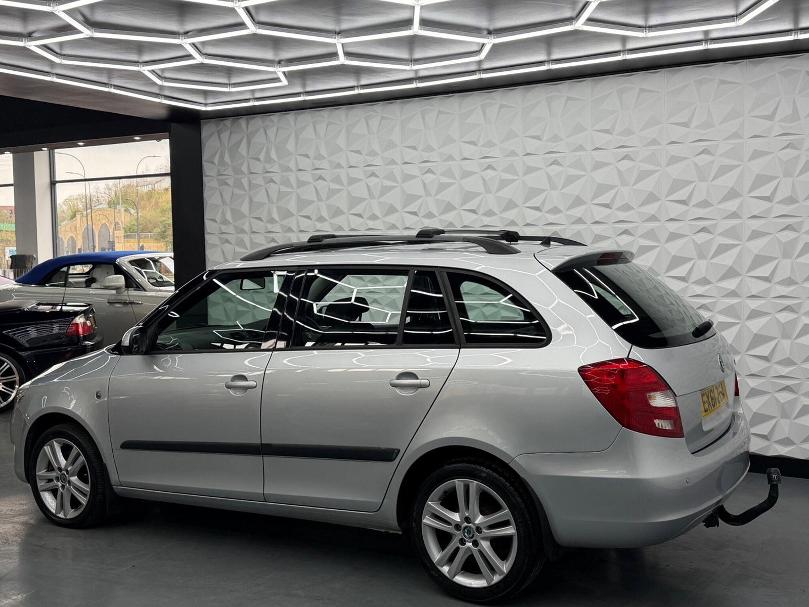 Skoda Fabia 1.6 TDI Elegance Euro 5 5dr 5dr Manual 2011