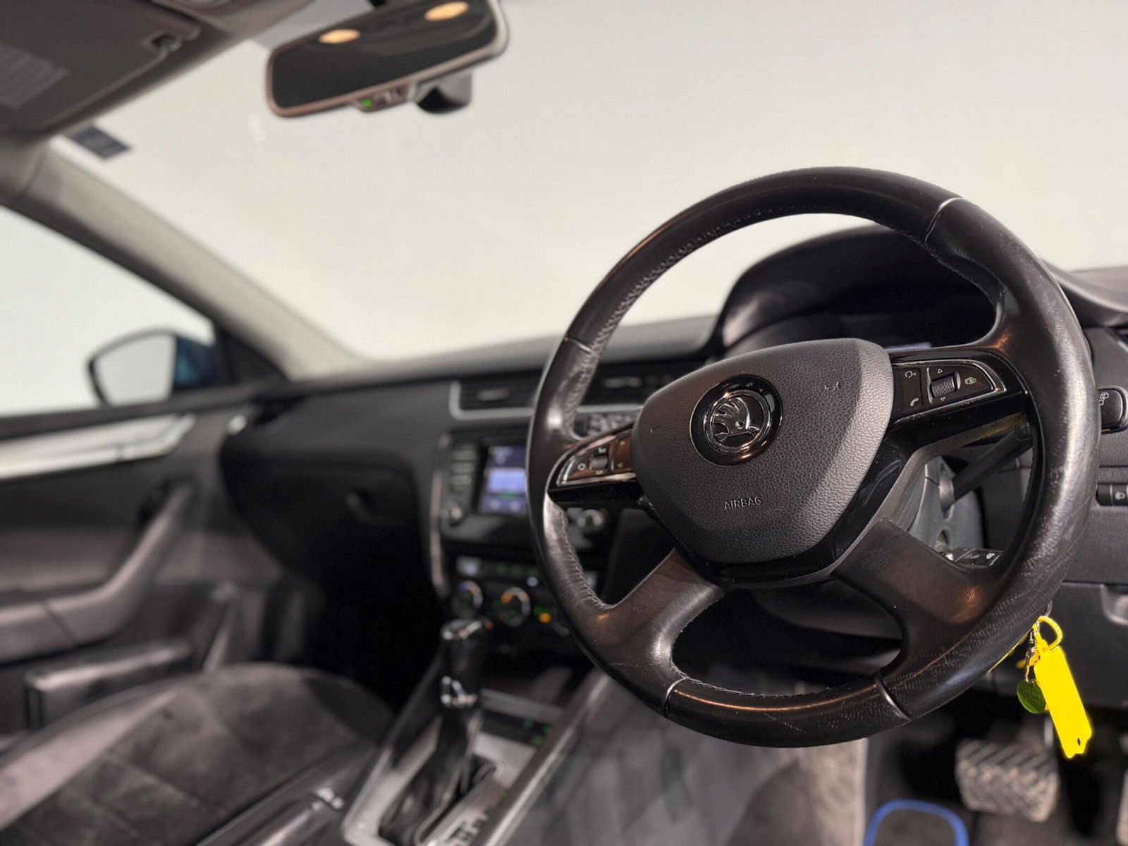 Skoda Octavia 2.0 TDI Elegance DSG Euro 5 (s/s) 5dr 5dr Automatic 2014