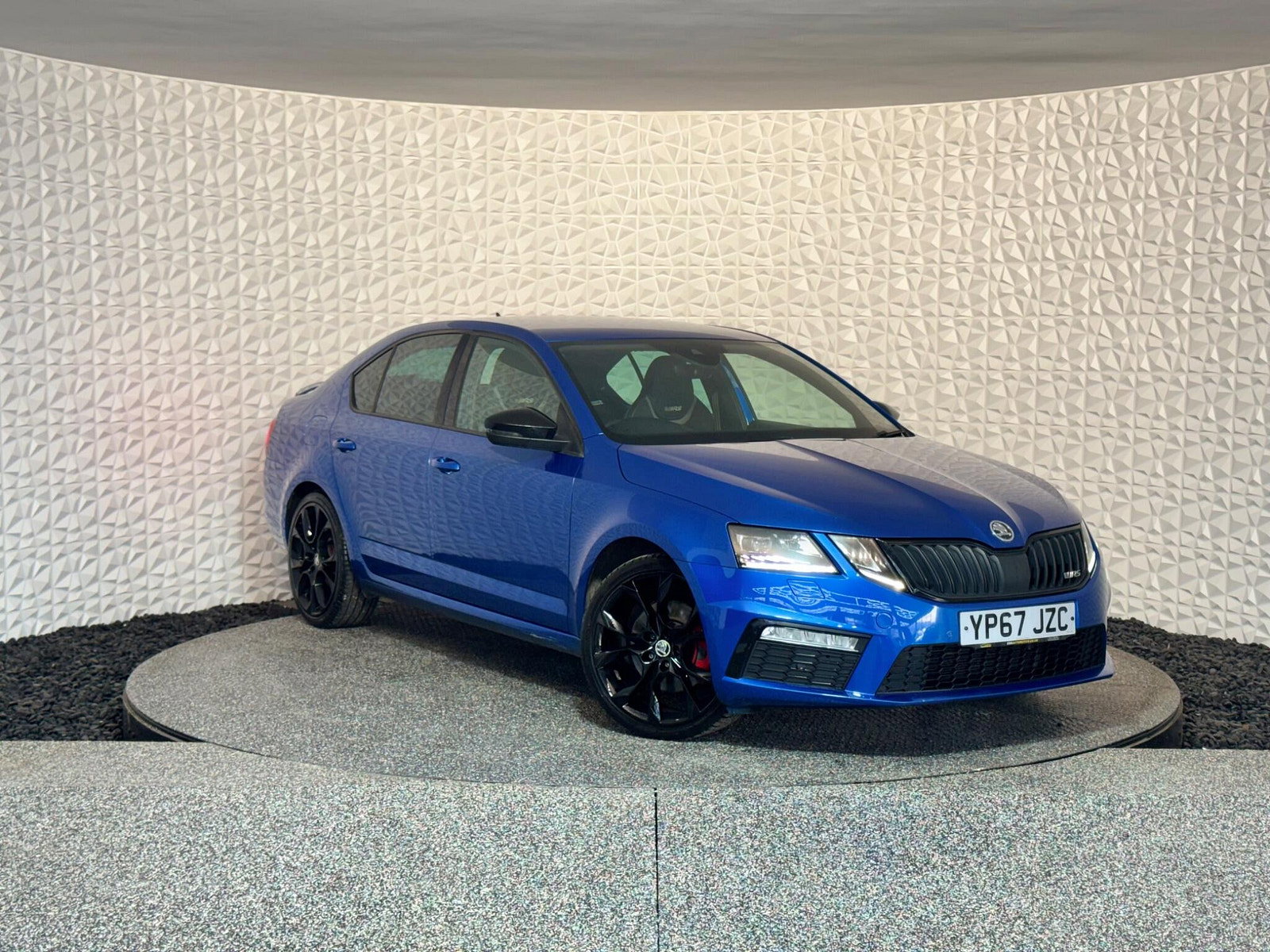 Skoda Octavia 2.0 TDI vRS DSG 4WD Euro 6 (s/s) 5dr 5dr Automatic 2017