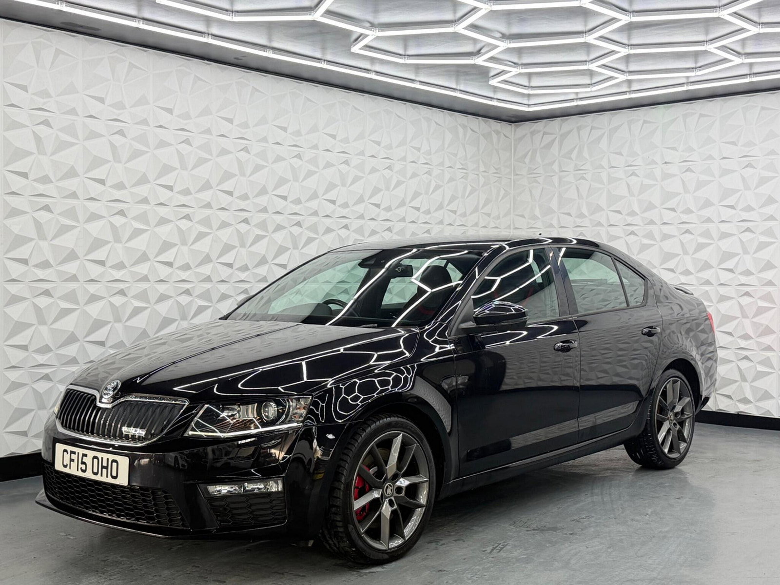 Skoda Octavia 2.0 TDI vRS Euro 6 (s/s) 5dr (SNav) 5dr Manual 2015