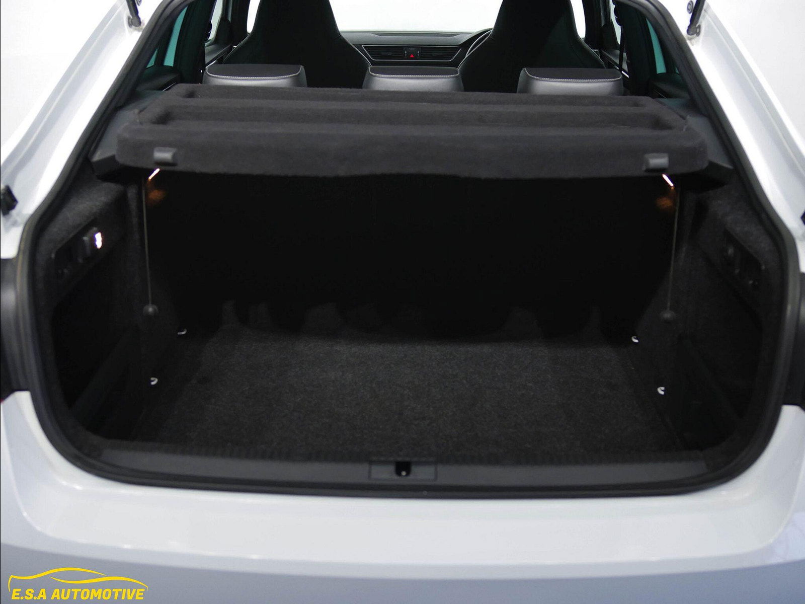 Skoda Superb 2.0 TDI SportLine Euro 6 (s/s) 5dr 5dr Manual 2016