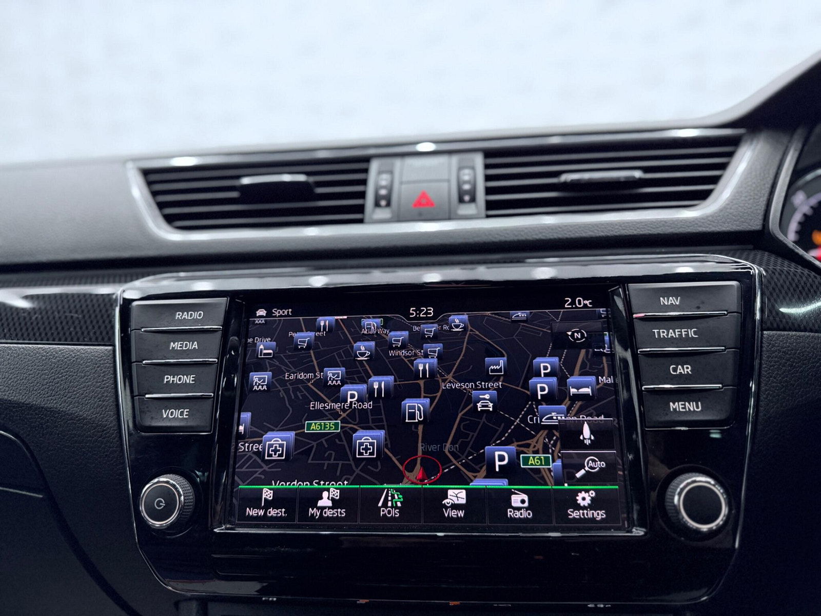 Skoda Superb 2.0 TDI SportLine Euro 6 (s/s) 5dr 5dr Manual 2016