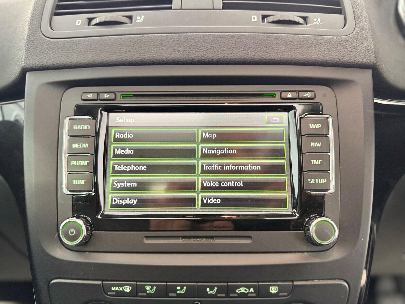 Skoda Yeti 2.0 TDI Laurin & Klement Outdoor 4WD Euro 5 5dr 5dr Manual 2014